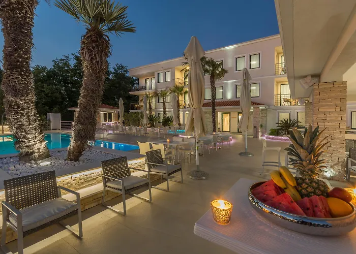 Aparthotel Adeo