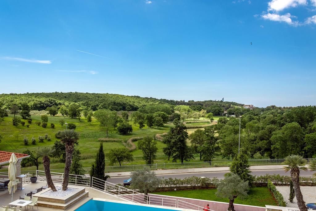 Hotel Adeo 4*